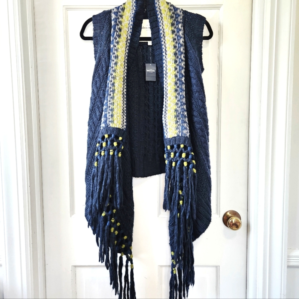 Abercrombie Kids Navy Blue Wool Blend Cable Knit Fringe Fair Isle Trim Vest